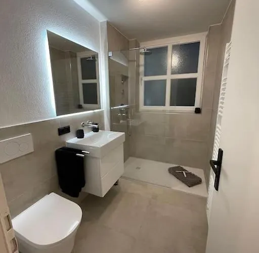 Апартаменти Moderne Gemuetliche Stilvolle *