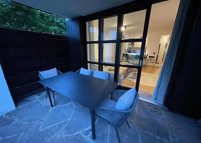 Moderne Gemuetliche Stilvolle Гарміш-Партенкірхен